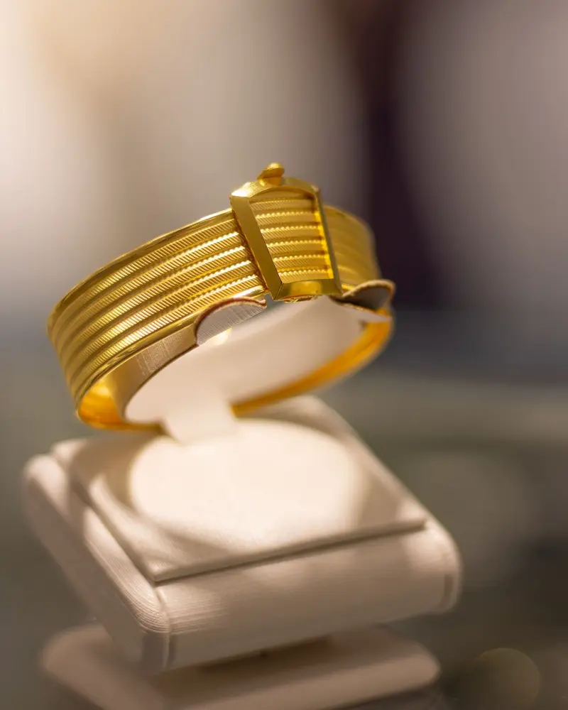 Brazalete de oro de una joyería con tienda online en Puerto Ordaz